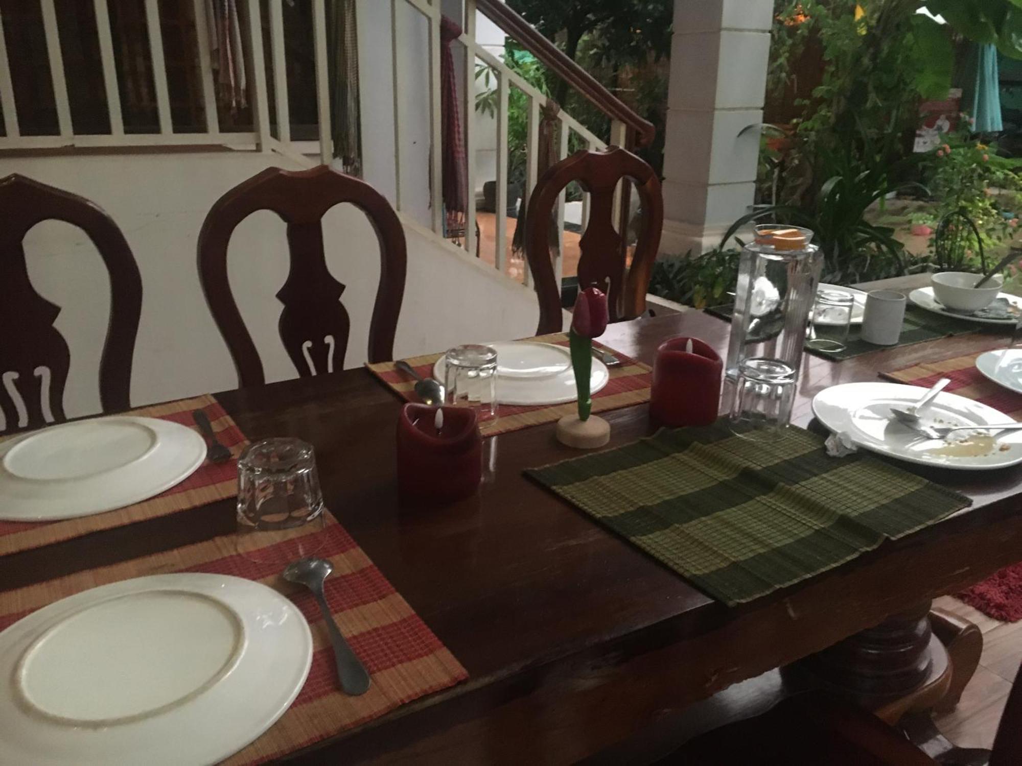 Bloom Garden Bed & Breakfast Сиемрип Экстерьер фото
