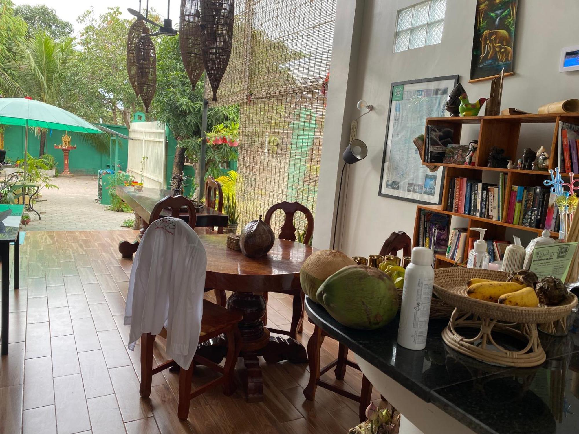 Bloom Garden Bed & Breakfast Сиемрип Экстерьер фото